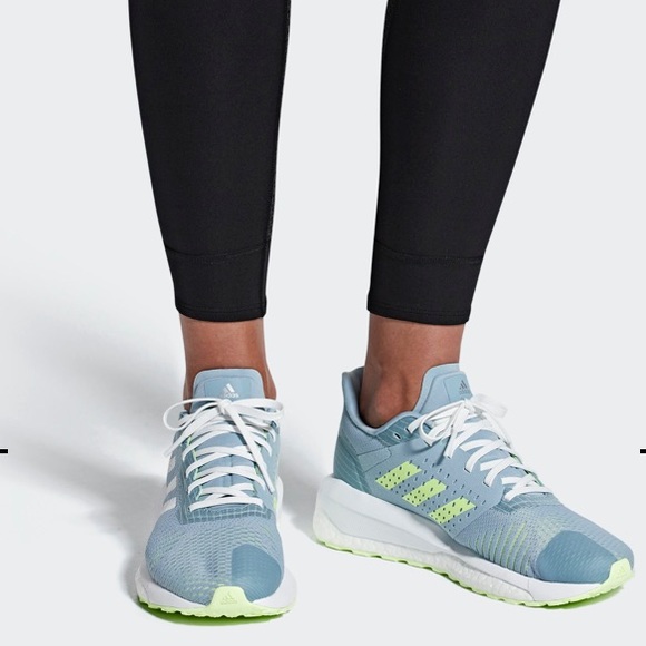 Adidas Solardrive ST Shoes - Picture 3 of 6